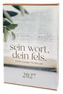 Auf einem Buch liegen Olivenzweige, Text: "Sein Wort. Dein Fels. Gottes Zusagen für dein Jahr 2027."