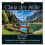 „Glanz der Stille. 2027. Psalmworte und Farbfotos zur Besinnung.” Eine malerische Berglandschaft mit See.