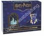 "Harry Potter, 2026 Everyday Desk Calendar, Featuring Quotes, Facts & Images." Illustration eines Jungen in Schuluniform.