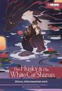 "The Husky & His White Cat Shizun", "Shizun, bitte beachtet mich". Illustration: Zwei Figuren in Gewändern auf Wasser, umgeben von Lotusblüten.
