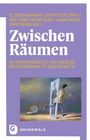 Titel: "Zwischen Räumen". Thema: Exegese, Religionsdidaktik, Ästhetik. Illustration: Mensch tritt durch geöffneten Türrahmen.
