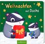 "Weihnachten mit Dachs" steht oben. Zwei Dachse halten Geschenke, Bogen und Sterne schmücken die Szene, arsEdition-Logo unten.