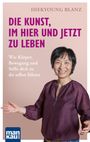 Text: "Die Kunst, im Hier und Jetzt zu leben. Wie Körper, Bewegung und Stille dich zu dir selbst führen." Personenabbildung.