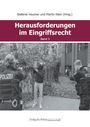 Text: "Herausforderungen im Eingriffsrecht Band 3". Zwei Polizisten zielen auf vermummte Person mit Spraydose.
