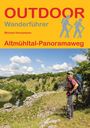 „OUTDOOR Wanderführer, Michael Hennemann, Altmühltal-Panoramaweg.“ Ein Wanderer mit Rucksack schaut über ein Tal.