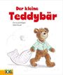 "Der kleine Teddybär. Ein kuscheliges Abenteuer." Ein Teddybär in Schlafanzug zieht eine Decke. Edition XXL Logo unten links.