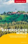 "Trescher Verlag" steht oben auf rotem Hintergrund. Dorf auf Hügel, viele Wälder, ein Kirchturm, grünes Land.