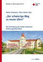 „Der schwierige Weg zu neuen Ufern“ von Stefan Schomann, Petra Liebner. Logo des Deutschen Roten Kreuzes, Gebäude im Hintergrund.