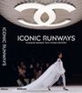 "ICONIC RUNWAYS: FASHION SHOWS THAT MADE HISTORY" in weißer Schrift. Eine Person in weißem Outfit auf einem Laufsteg.