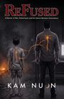 ReFused: A Memoir of War, Fatherhood, and the Silence Between Generations. Mann und Junge mit leuchtender Verbindung.