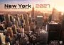 "New York 2027. Big Apple – Die Stadt, die niemals schläft." Skyline mit vielen Hochhäusern und dem Empire State Building.
