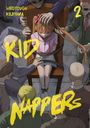 Text: Hirotsugu Kajiyama, Kid Nappers, 2. Mädchen gefesselt auf einem Stuhl von maskierten Figuren umgeben.