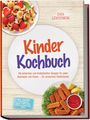 "Kinder Kochbuch" in großen Buchstaben, mit Fotos von Mini-Pfannkuchen mit Erdbeeren und Fischstäbchen mit Dip.
