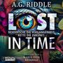 Großer Text: "LOST IN TIME". Ein großes Auge füllt den Hintergrund, umgeben von bunten Blättern.