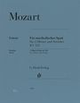 „Mozart: Ein musikalischer Spaß für 2 Hörner und Streicher KV 522, Partitur, G. Henle Verlag“. Blaues Cover.