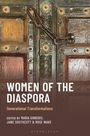 "WOMEN OF THE DIASPORA, Generational Transformations", Tür mit kunstvollen Schnitzereien und Metallbeschlägen.