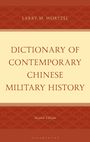 "Dictionary of Contemporary Chinese Military History", Second Edition, von Larry M. Wortzel. Braun-gelbes Design.