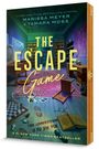 „The Escape Game: This competition is to die for.“ Ein Raum mit Schreibtisch, Büchern, Schädel und offenen Ordnern.