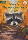 Text oben: "Where Is the Appalachian Trail?" Ein Waschbär vor herbstlichen Bäumen im Wald.