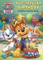 "Pup-tacular Birthday: A Sticker Activity Book" zeigt fröhliche Hunde mit Partyhüten, Ballons und einem Geburtstagskuchen.