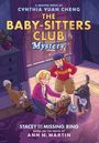 Text: "The Baby-Sitters Club Mystery: Stacey and the Missing Ring" von Cynthia Yuan Cheng und Ann M. Martin. Zwei Kinder, zwei Hunde.