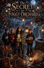 "The Secret of Foggy Orchard." Kinder im Obstgarten mit Laternen. Geisterhafter Mann zeigt den Weg. Stimmungsvoll und magisch.