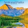 "National Parks 2027 16-Month Calendar." Eine malerische Landschaft mit Bergen, Wald und einem See im Vordergrund.