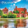 „2027 POLAND, 16-MONTH CALENDAR.“ Eine beeindruckende Backsteinburg mit Türmen, Bäumen und Wasser im Vordergrund.