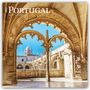 „2024 Portugal“ und „16-Month Calendar“ sind zu lesen. Eine steinerne, verzierte Arkade mit einem gotischen Klosterhof ist sichtbar.