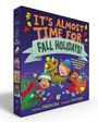 Titel: "It's Almost Time for Fall Holidays!" Drei Kinder in Festtagskleidung mit herbstlichen Symbolen und Dekorationen.
