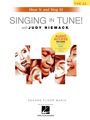 Judy Niemack: Singing in Tune - Hear It and Sing It! Series with Judy Niemack - Book with Online Audio Tracks, Buch