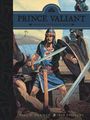 "Prince Valiant: Peril of the Round Table." Ein Krieger mit Schwert verteidigt sich auf einem Schiff, bereit zum Kampf.
