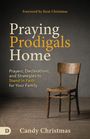 Titel: "Praying Prodigals Home". Ein Holzstuhl steht vor einem schlichten, grauen Hintergrund.