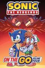 "Sonic The Hedgehog", "On The Go Volume Four". Illustration: Sonic und ein Freund, im Hintergrund ein bedrohliches Gesicht.