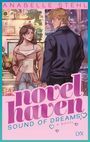 "Novel Haven: Sound of Dreams" von Anabelle Stehl. Illustration: Frau mit Buch schaut Mann an, Bücherregale im Hintergrund.