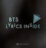 "BTS Lyrics Inside" und "10 Songs" auf einem stilisierten, dunklen Hintergrund mit grafischem Design-Element.