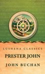 "Lushena Classics, Prester John, John Buchan" steht auf grüner und orangefarbener Illustration mit einem Kompass und Bergen.