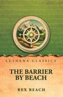 Texte: LUSHENA CLASSICS, THE BARRIER BY BEACH, REX BEACH. 

Ein Kompass vor einer Landschaft mit Bergen.